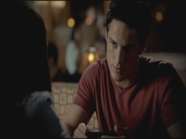 VampireDiariesWorld-dot-org-TVD_3x02TheHybrid2675.jpg