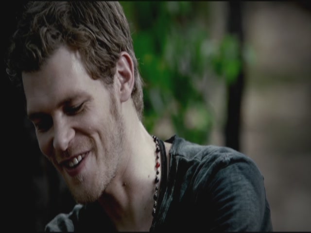 VampireDiariesWorld-dot-org-TVD_3x02TheHybrid2730.jpg