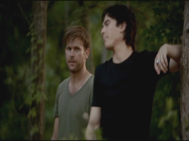 VampireDiariesWorld-dot-org-TVD_3x02TheHybrid3023.jpg