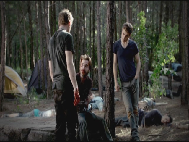 VampireDiariesWorld-dot-org-TVD_3x02TheHybrid3053.jpg