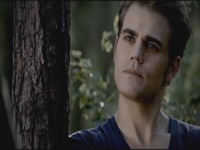 VampireDiariesWorld-dot-org-TVD_3x02TheHybrid3077.jpg