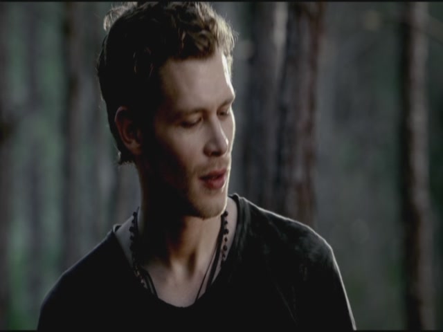 VampireDiariesWorld-dot-org-TVD_3x02TheHybrid3093.jpg