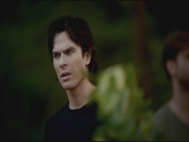 VampireDiariesWorld-dot-org-TVD_3x02TheHybrid3128.jpg