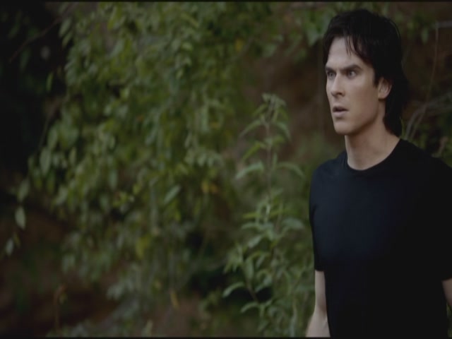 VampireDiariesWorld-dot-org-TVD_3x02TheHybrid3137.jpg