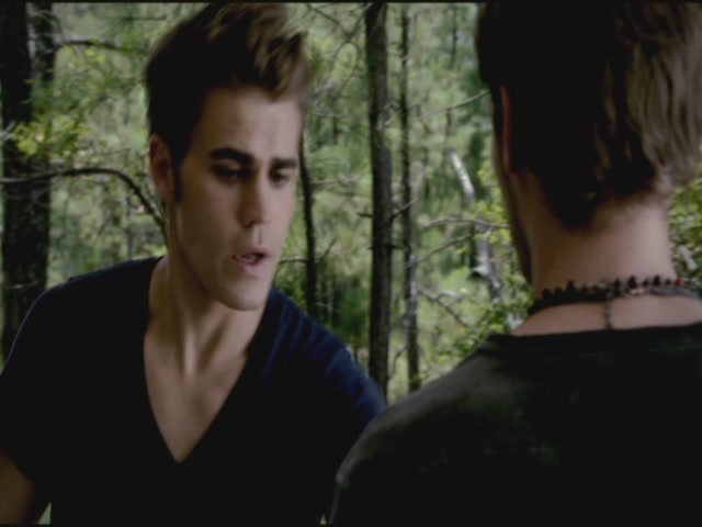 VampireDiariesWorld-dot-org-TVD_3x02TheHybrid3245.jpg