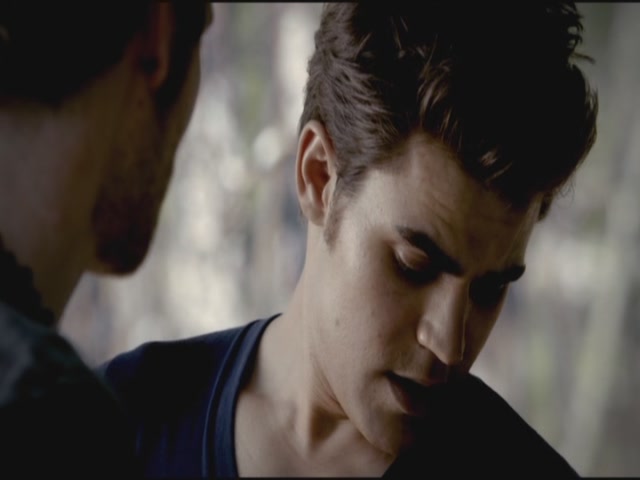 VampireDiariesWorld-dot-org-TVD_3x02TheHybrid3251.jpg