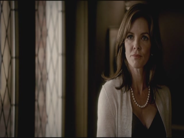 VampireDiariesWorld-dot-org-TVD_3x02TheHybrid3314.jpg