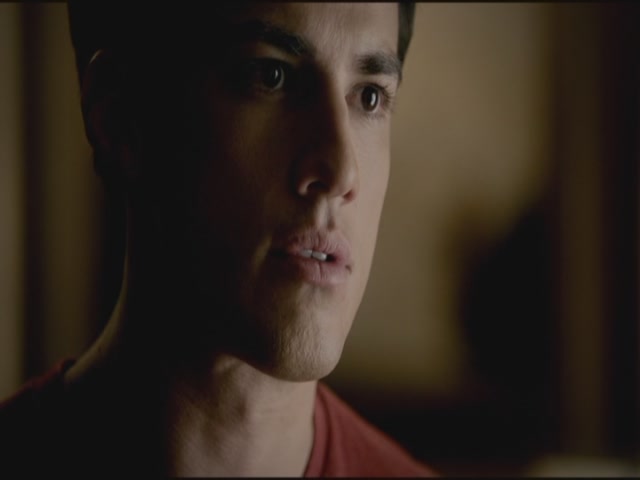 VampireDiariesWorld-dot-org-TVD_3x02TheHybrid3345.jpg