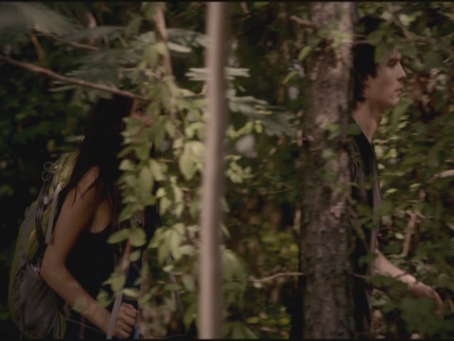 VampireDiariesWorld-dot-org-TVD_3x02TheHybrid3377.jpg