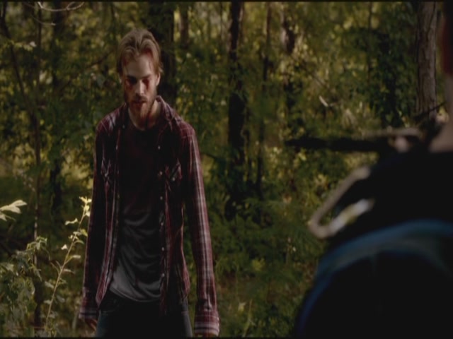 VampireDiariesWorld-dot-org-TVD_3x02TheHybrid3396.jpg