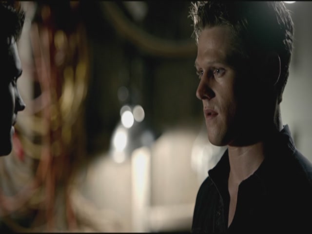 VampireDiariesWorld-dot-org-TVD_3x02TheHybrid3481.jpg