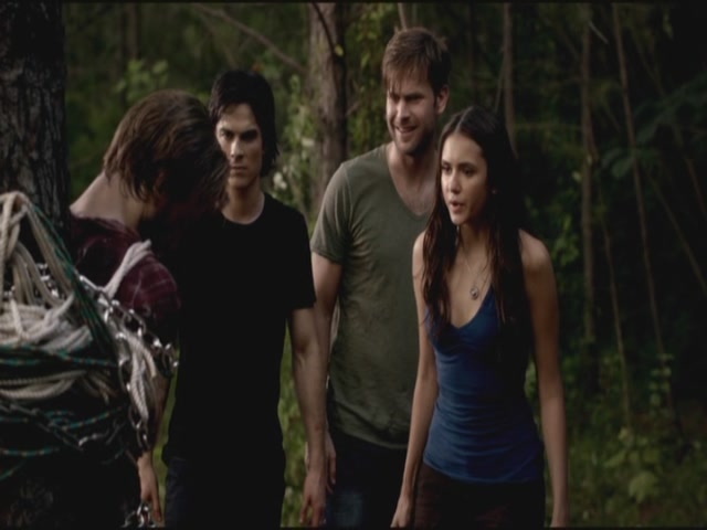 VampireDiariesWorld-dot-org-TVD_3x02TheHybrid3524.jpg