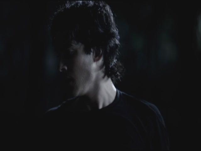 VampireDiariesWorld-dot-org-TVD_3x02TheHybrid3739.jpg