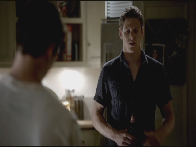 VampireDiariesWorld-dot-org-TVD_3x02TheHybrid3946.jpg