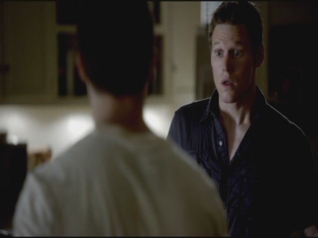 VampireDiariesWorld-dot-org-TVD_3x02TheHybrid4008.jpg