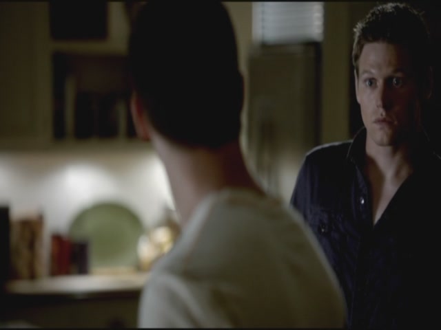 VampireDiariesWorld-dot-org-TVD_3x02TheHybrid4012.jpg