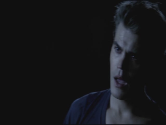 VampireDiariesWorld-dot-org-TVD_3x02TheHybrid4096.jpg