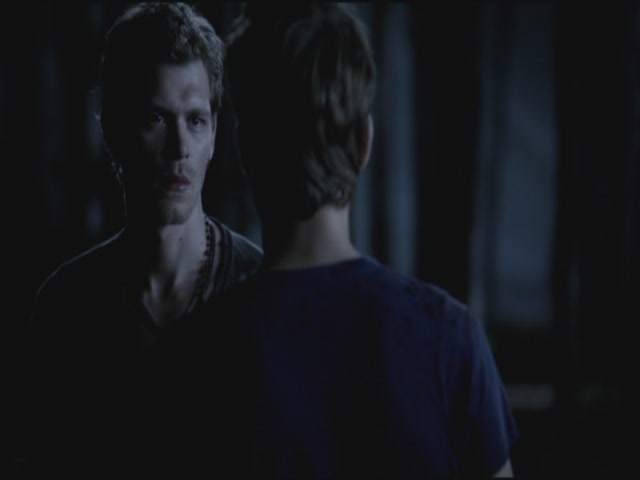 VampireDiariesWorld-dot-org-TVD_3x02TheHybrid4119.jpg