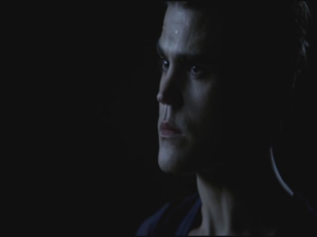 VampireDiariesWorld-dot-org-TVD_3x02TheHybrid4128.jpg