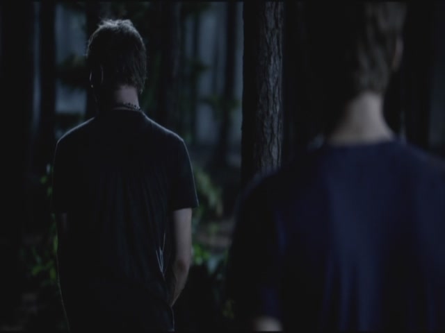 VampireDiariesWorld-dot-org-TVD_3x02TheHybrid4138.jpg