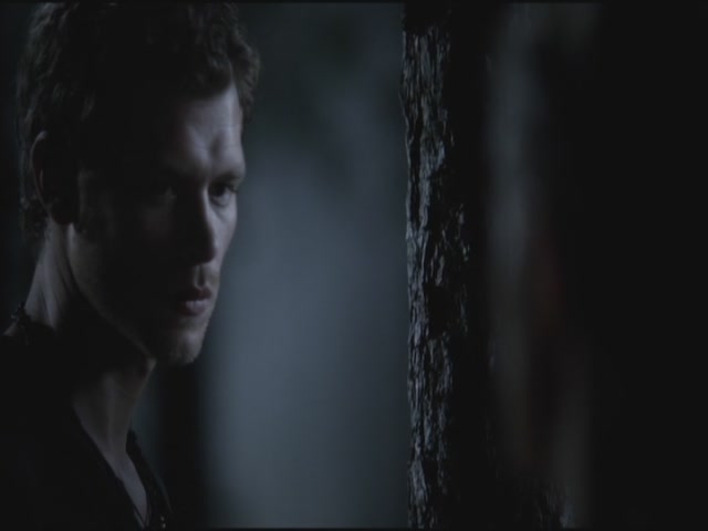 VampireDiariesWorld-dot-org-TVD_3x02TheHybrid4170.jpg