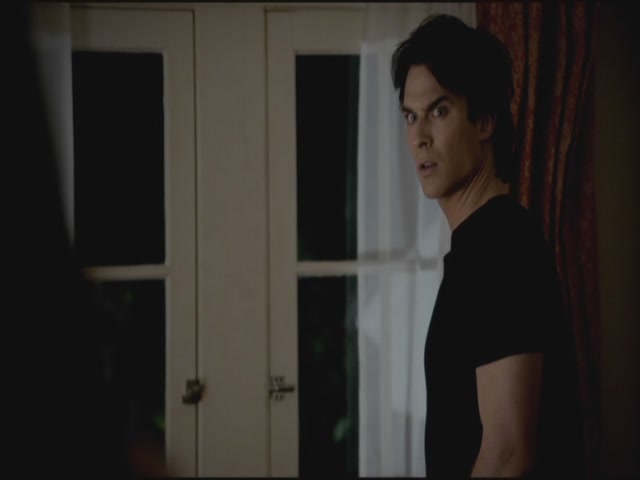 VampireDiariesWorld-dot-org-TVD_3x02TheHybrid4221.jpg