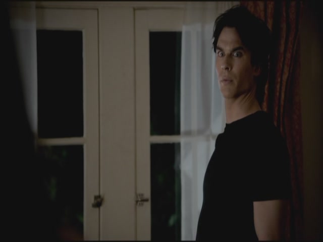 VampireDiariesWorld-dot-org-TVD_3x02TheHybrid4222.jpg