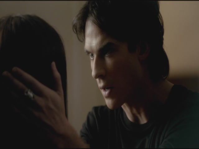 VampireDiariesWorld-dot-org-TVD_3x02TheHybrid4304.jpg