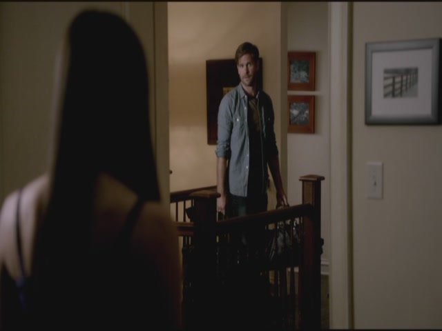 VampireDiariesWorld-dot-org-TVD_3x02TheHybrid4326.jpg