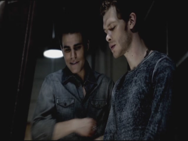 VampireDiariesWorld-dot-org-TVD_3x03TheEndOfTheAffair0876.jpg