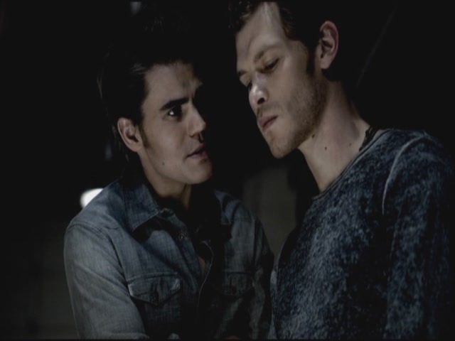 VampireDiariesWorld-dot-org-TVD_3x03TheEndOfTheAffair0880.jpg