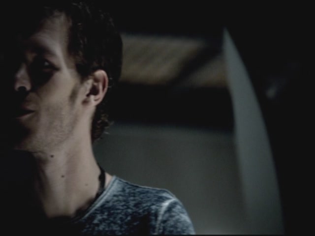 VampireDiariesWorld-dot-org-TVD_3x03TheEndOfTheAffair0887.jpg