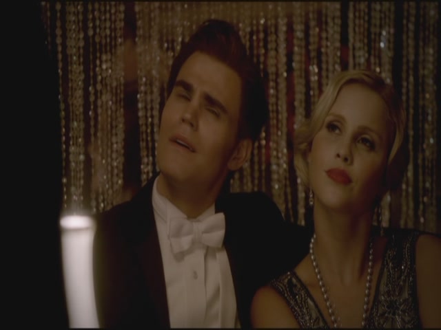 VampireDiariesWorld-dot-org-TVD_3x03TheEndOfTheAffair0920.jpg