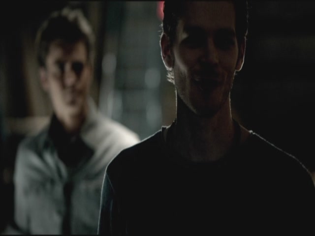 VampireDiariesWorld-dot-org-TVD_3x03TheEndOfTheAffair1023.jpg