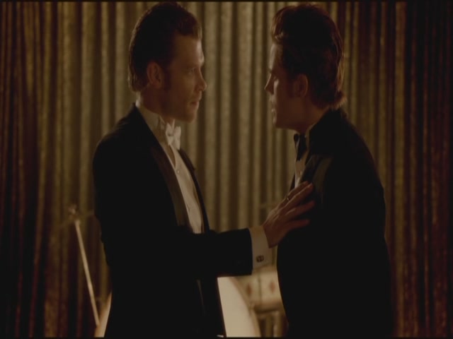 VampireDiariesWorld-dot-org-TVD_3x03TheEndOfTheAffair1602.jpg