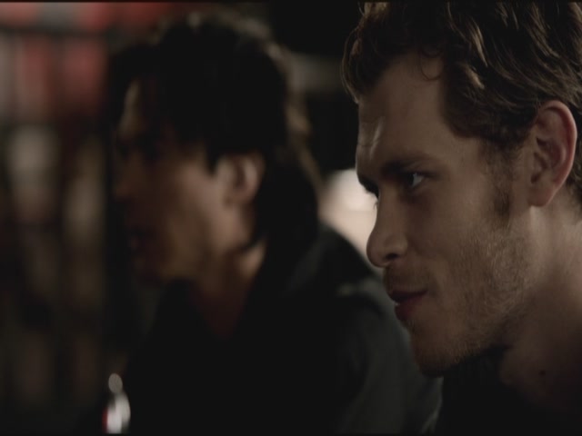 VampireDiariesWorld-dot-org-TVD_3x03TheEndOfTheAffair1715.jpg