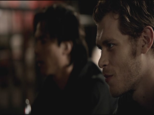 VampireDiariesWorld-dot-org-TVD_3x03TheEndOfTheAffair1716.jpg