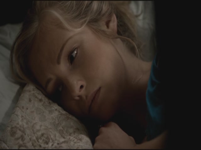 VampireDiariesWorld-dot-org-TVD_3x03TheEndOfTheAffair1947.jpg