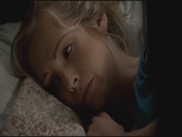 VampireDiariesWorld-dot-org-TVD_3x03TheEndOfTheAffair1948.jpg