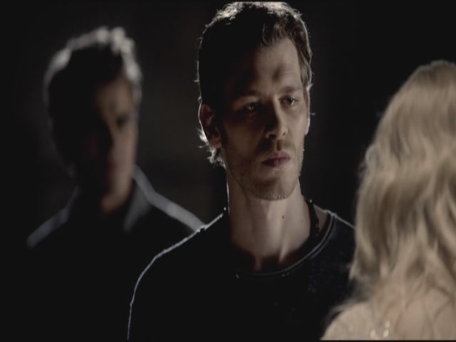 VampireDiariesWorld-dot-org-TVD_3x03TheEndOfTheAffair2173.jpg