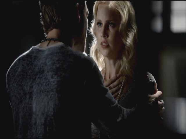 VampireDiariesWorld-dot-org-TVD_3x03TheEndOfTheAffair2184.jpg