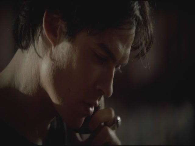 VampireDiariesWorld-dot-org-TVD_3x03TheEndOfTheAffair2203.jpg