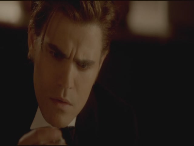 VampireDiariesWorld-dot-org-TVD_3x03TheEndOfTheAffair2248.jpg