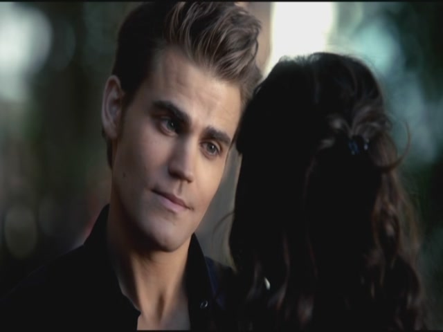 VampireDiariesWorld-dot-org-TVD_3x04DisturbingBehavior0194.jpg