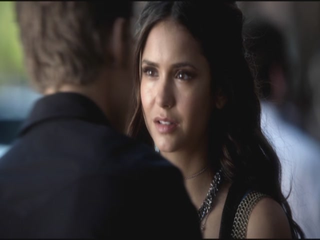 VampireDiariesWorld-dot-org-TVD_3x04DisturbingBehavior0195.jpg