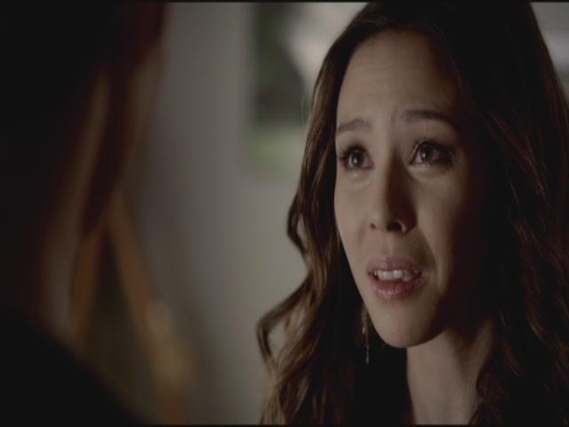 VampireDiariesWorld-dot-org-TVD_3x04DisturbingBehavior0241.jpg