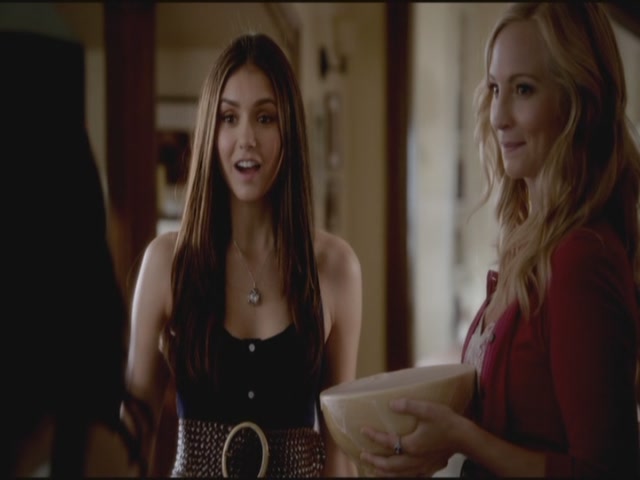 VampireDiariesWorld-dot-org-TVD_3x04DisturbingBehavior0279.jpg