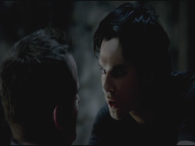 VampireDiariesWorld-dot-org-TVD_3x04DisturbingBehavior0400.jpg