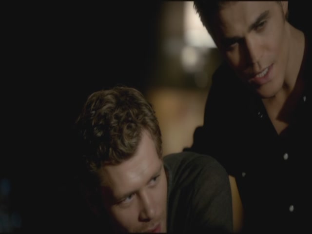 VampireDiariesWorld-dot-org-TVD_3x04DisturbingBehavior0541.jpg