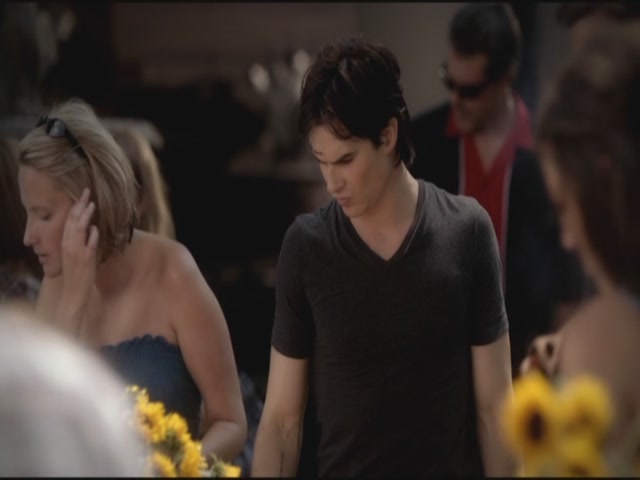 VampireDiariesWorld-dot-org-TVD_3x04DisturbingBehavior0619.jpg